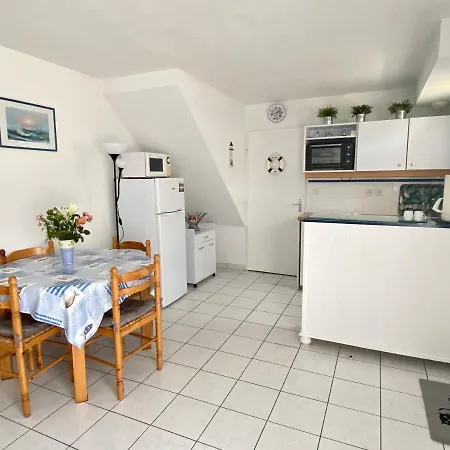 Maison Avec Piscine - 150m De La - - Fr-1-231-189 Holiday home *