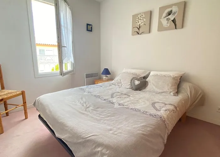 Maison Avec Piscine - 150m De La - - Fr-1-231-189 Prázdninový dům Brétignolles-sur-Mer